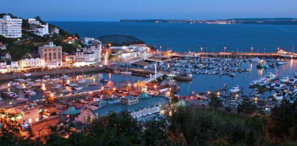 Torquay Debit Card Car Hire