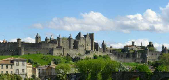 Car Hire with Debit Card at Carcassonne Airport